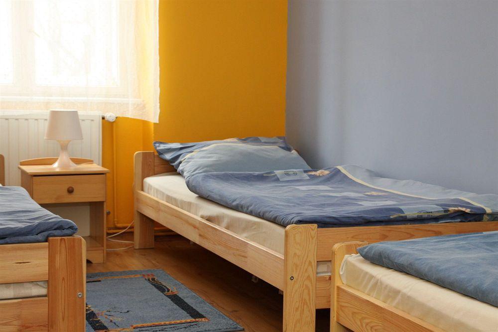Old Town Luxe Retreat - King Bed - Steps To Main Square Apartamento Cracovia