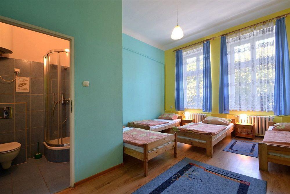 Old Town Luxe Retreat - King Bed - Steps To Main Square Apartamento Cracovia