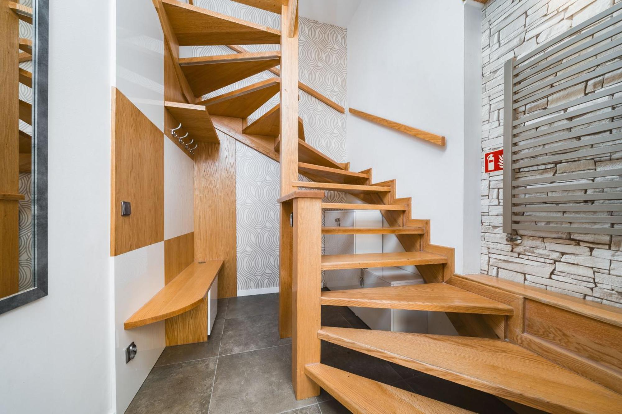 Old Town Luxe Retreat - King Bed - Steps To Main Square * Cracovia